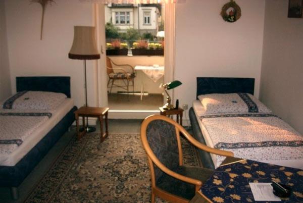 Hotel-Pension Koenigswald دريسدن الغرفة الصورة